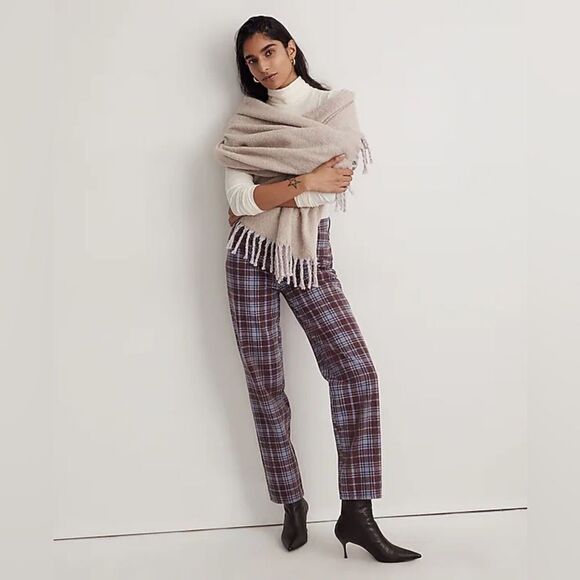 Madewell The Perfect Vintage Straight Jean in Cabernet Plaid - Picture 2 of 16